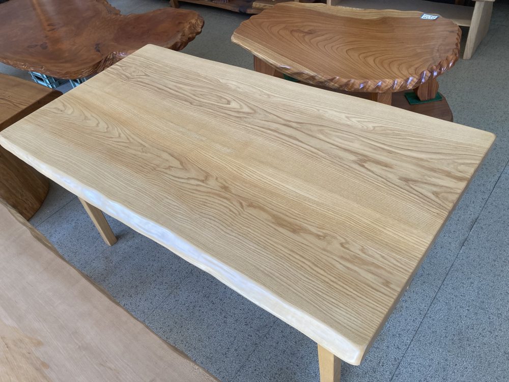テーブル ｜ 製品案内｜新井木工所では一枚板テーブル(座卓 